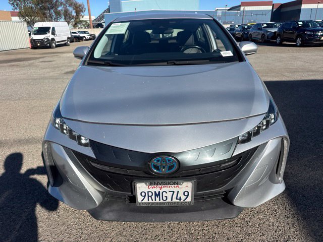 Used 2022 Toyota Prius Prime XLE FWD image 2