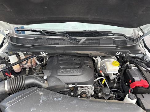 Used 2024 RAM 2500 Big Horn image 28
