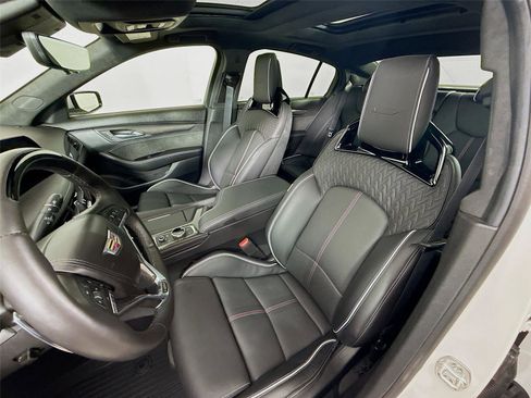 Used 2025 Cadillac CT5 V Blackwing w/ Super Cruise 1 Package image 19