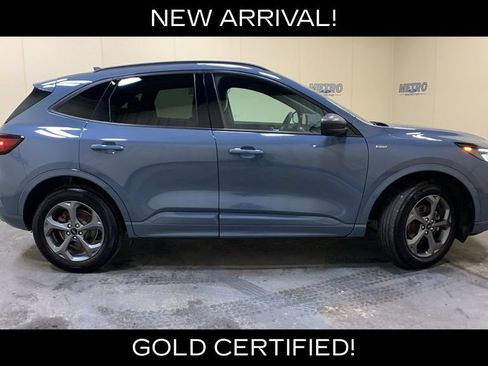Certified 2024 Ford Escape ST-Line AWD/4WD image 2