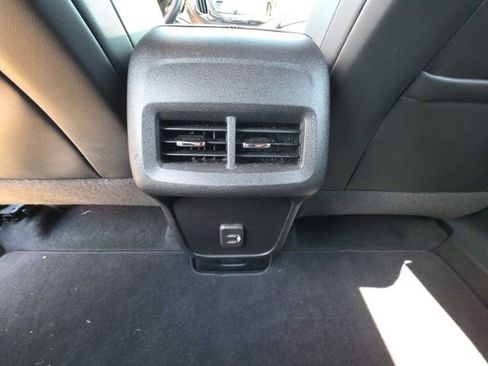 Used 2022 Chevrolet Equinox RS w/ RS Leather Package FWD image 24