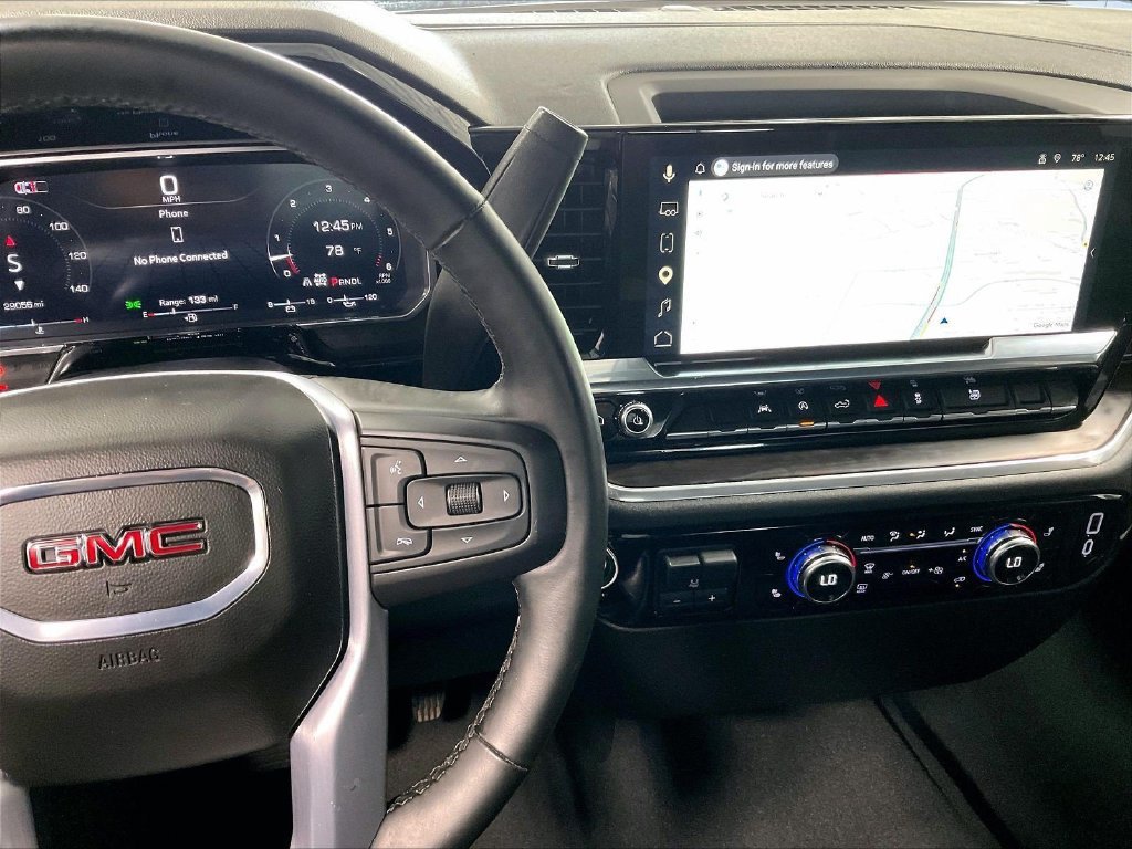 Used 2026 GMC Sierra 1500 SLT AWD/4WD image 18