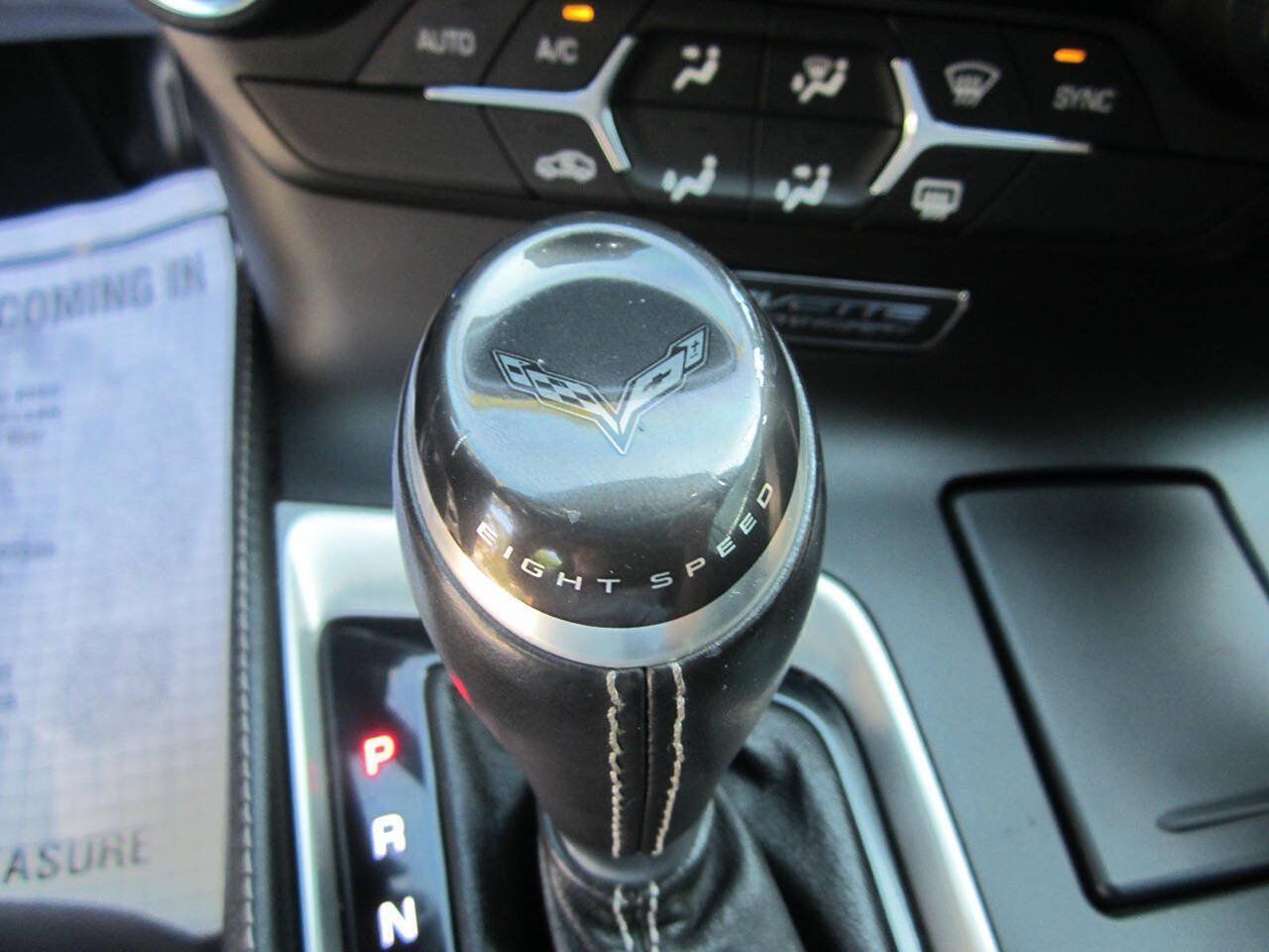 Used 2019 Chevrolet Corvette Stingray Coupe RWD image 36