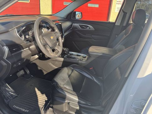 Used 2018 Chevrolet Traverse LS AWD/4WD image 11