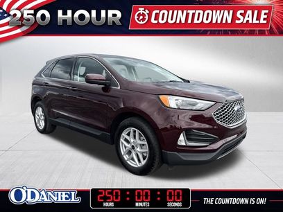 Used 2024 Ford Edge SEL w/ Convenience Package