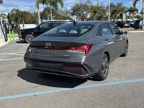 New 2026 Hyundai Elantra Limited image 6