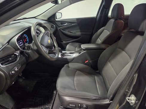 Used 2016 Chevrolet Malibu LT image 7