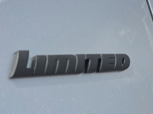 New 2026 Toyota Tundra Limited AWD/4WD image 11