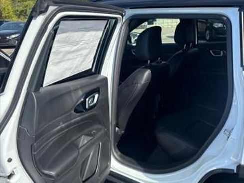 New 2026 Jeep Compass Limited image 39