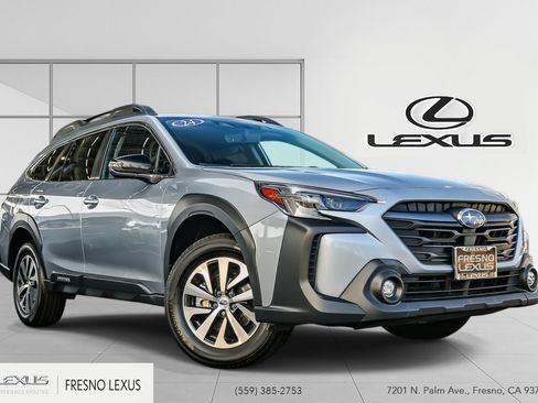 Used 2024 Subaru Outback Premium AWD/4WD image 1