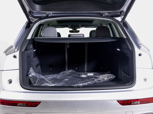 Used 2023 Audi Q5 2.0T Premium Plus w/ Premium Plus Package image 13