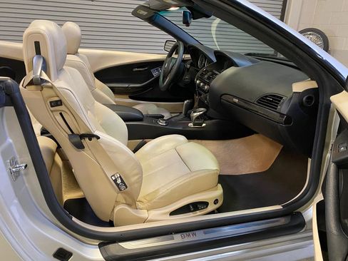 Used 2007 BMW 650i Convertible image 36