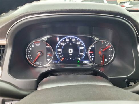 Used 2022 GMC Acadia Denali w/ Denali Ultimate Package image 23