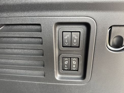 New 2025 Buick Enclave Sport Touring w/ Power Package image 34