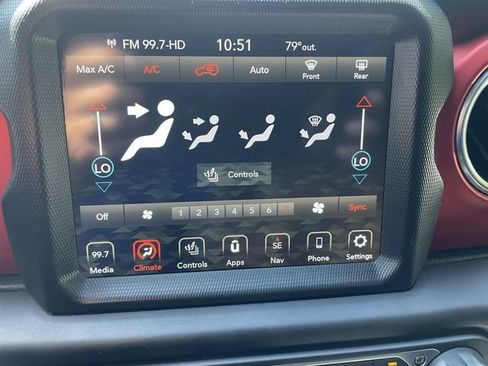 Used 2020 Jeep Wrangler Unlimited Rubicon AWD/4WD image 30
