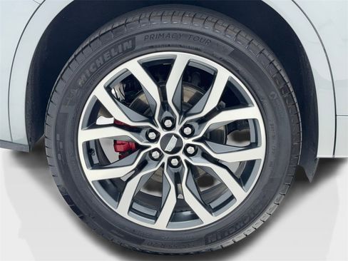 Used 2024 Cadillac XT6 Sport image 57