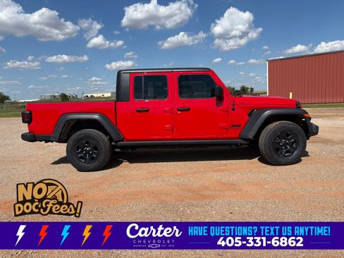 Used 2022 Jeep Gladiator Sport w/ Trailer Tow Package AWD/4WD image 9