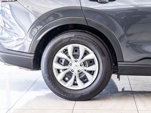 Used 2025 Honda CR-V LX image 12