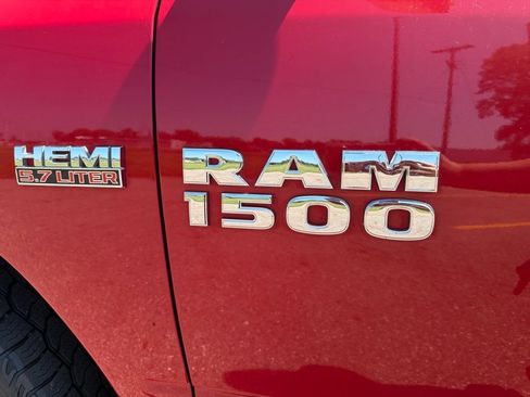 Used 2018 RAM 1500 Big Horn AWD/4WD image 9