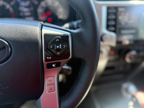 Used 2020 Toyota 4Runner SR5 image 19