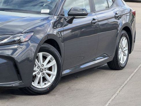 Certified 2025 Toyota Camry LE FWD image 3