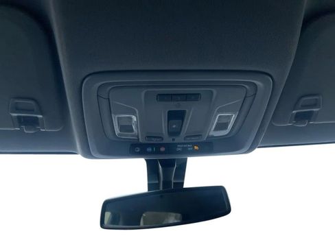 Used 2021 GMC Sierra 2500 SLT w/ SLT Premium Package image 32