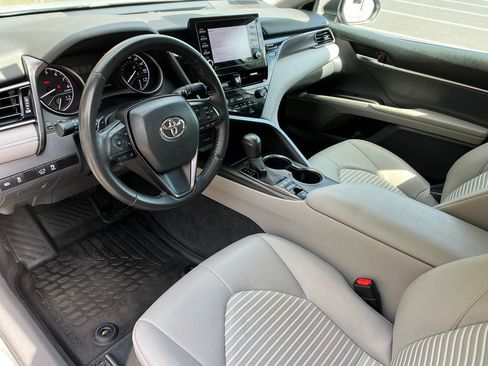Used 2023 Toyota Camry SE AWD/4WD image 10