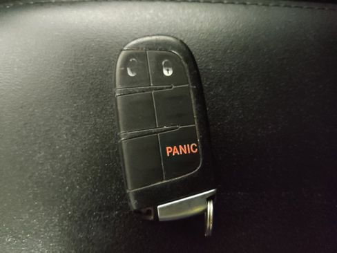 Used 2020 Dodge Journey SE w/ SE Popular Equipment Group image 32