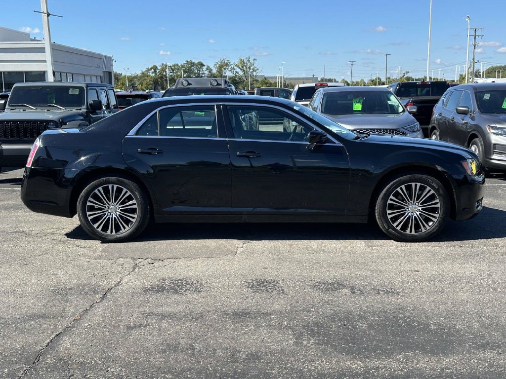 Used 2013 Chrysler 300 S AWD/4WD image 2