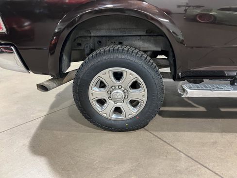 Used 2017 RAM 2500 Laramie image 39