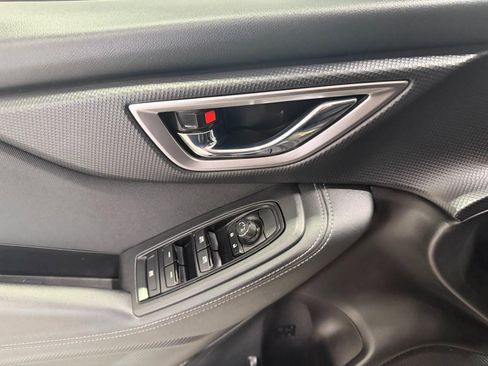 Used 2022 Subaru Forester Premium image 12