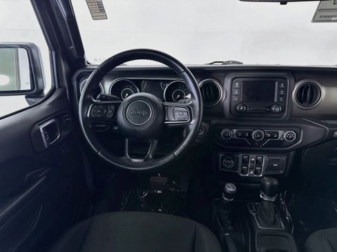 Used 2018 Jeep Wrangler Unlimited Sport S AWD/4WD image 20