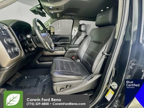 Used 2019 GMC Sierra 2500 Denali w/ Duramax Plus Package AWD/4WD image 25