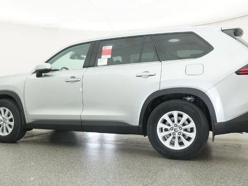 New 2026 Toyota Grand Highlander XLE image 20