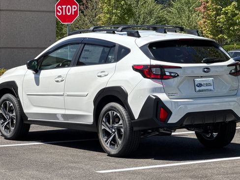 New 2025 Subaru Crosstrek 2.5i Premium image 6