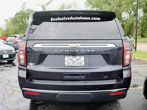 Used 2023 Chevrolet Suburban LT AWD/4WD image 16