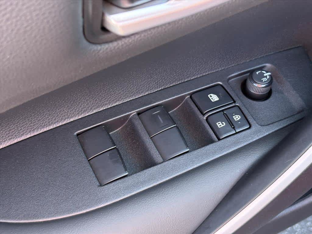Used 2024 Toyota Corolla SE FWD image 22