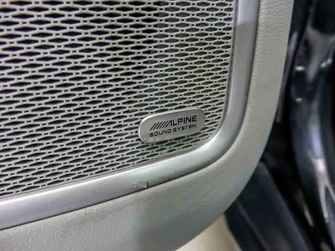 Used 2021 Jeep Compass Latitude w/ Sun and Sound Group AWD/4WD image 23