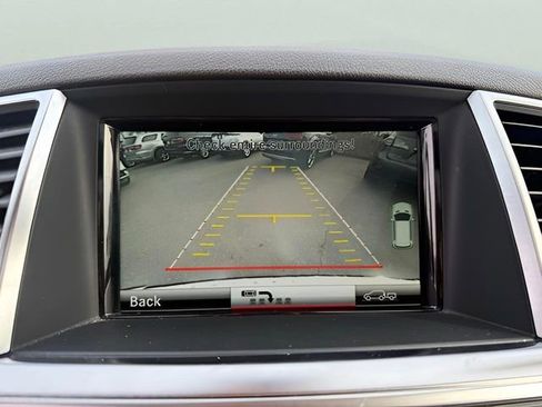 Used 2014 Mercedes-Benz ML 350 4MATIC image 20