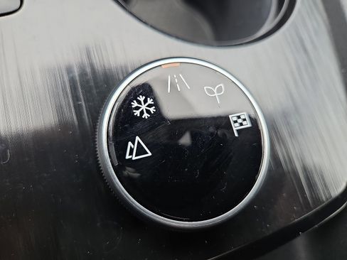 Used 2024 Nissan Rogue SL w/ SL Premium Package image 21