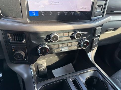 New 2025 Ford F150 XLT w/ Equipment Group 301A Standard image 16