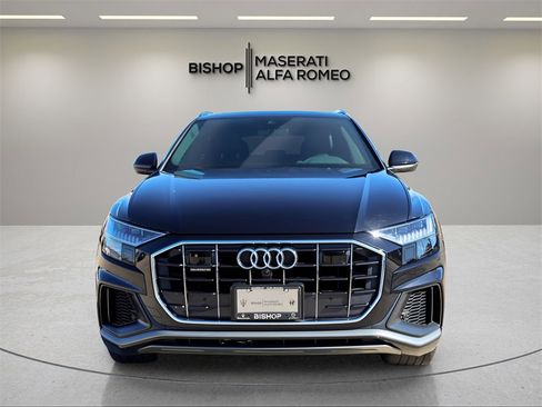 Used 2021 Audi Q8 Premium Plus image 2