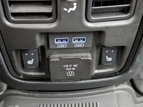 Used 2024 Dodge Durango GT AWD/4WD image 18