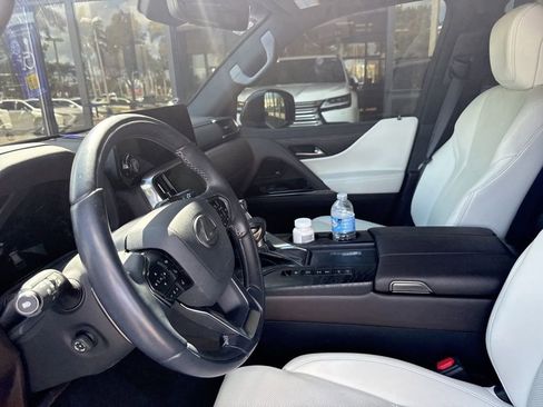 Used 2022 Lexus LX 600 4WD w/ Appearance Package image 24