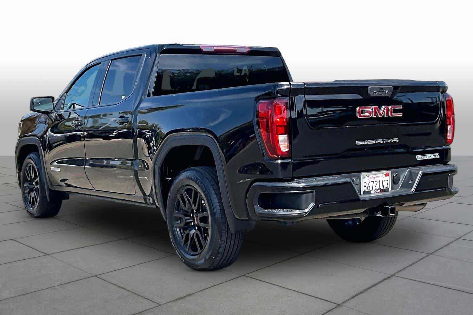 Used 2023 GMC Sierra 1500 Elevation RWD image 11