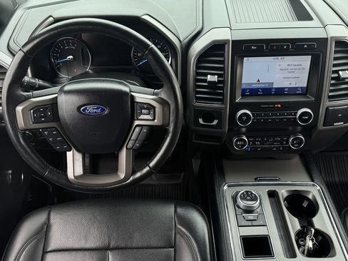 Used 2020 Ford Expedition Max XLT w/ Equipment Group 202A RWD image 13