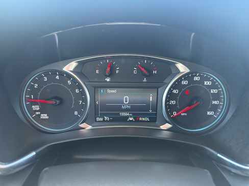Certified 2024 Chevrolet Equinox LT AWD/4WD image 17