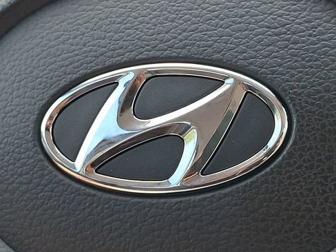 Certified 2023 Hyundai Sonata SE FWD image 30