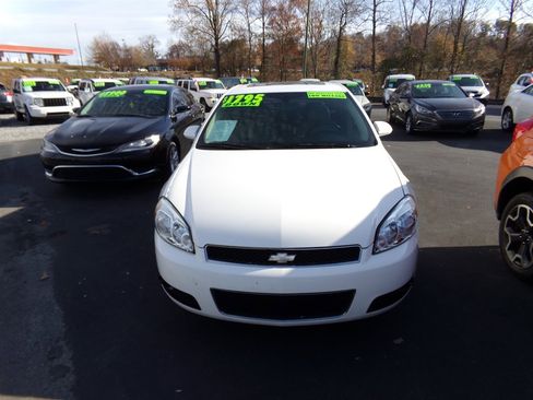 Used 2006 Chevrolet Impala SS image 2
