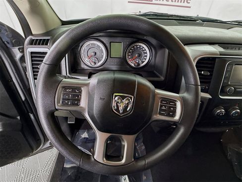 Used 2024 RAM 1500 Classic SLT image 19